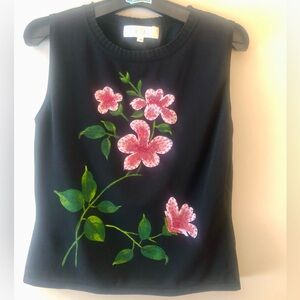 VITAE Black Sleeveless Floral Embroidered Tank Top - Pink & Green